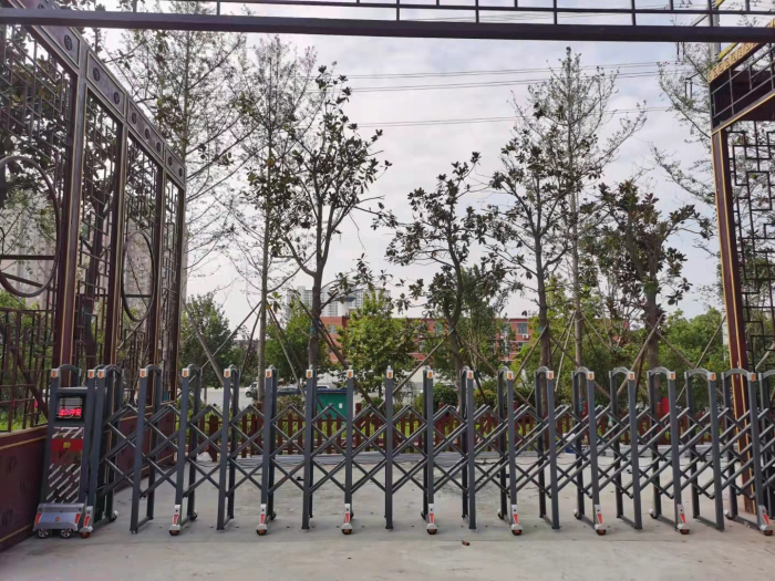 洛阳电动伸缩门