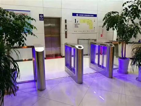 人脸识别智能翼闸