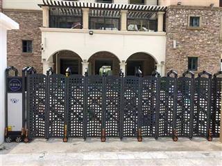 电动伸缩门工程6