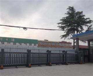 铝合金分段门工程